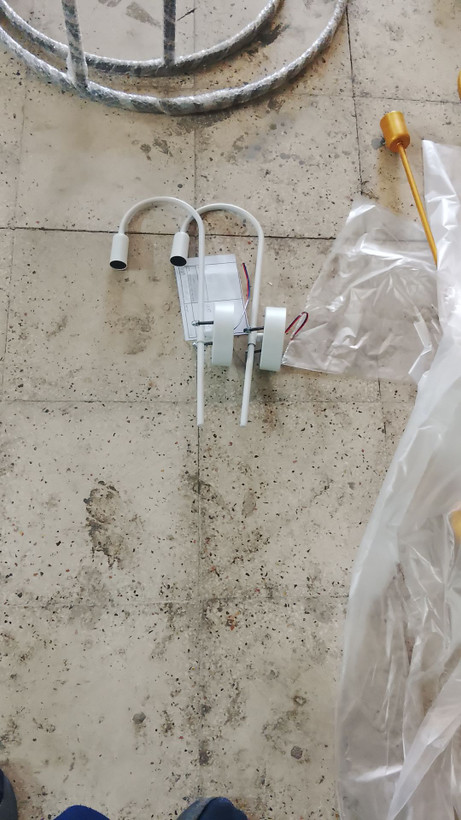 دیوارکوب مدرن شیک فلزی تک شعله حبابی D134