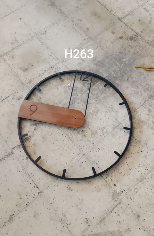 ساعت دیواری مدرن فلزی لاکچری H263